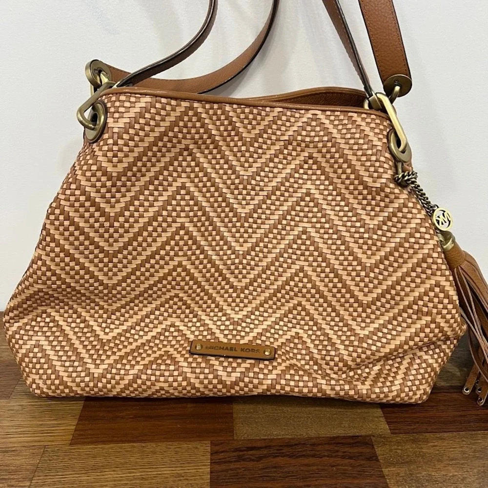 Michael Kors Brooklyn Woven Chevron Leather Shoulder Bag Tan Brown Tassel Hobo